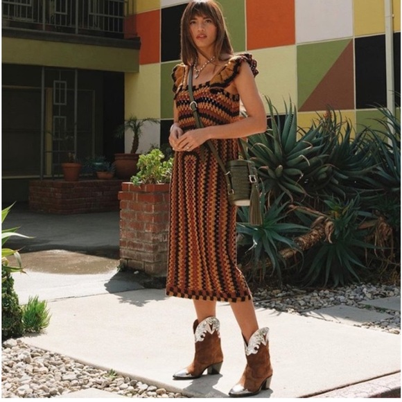 🦋Bloggers Favorite🦋 Zara Crocheted Dress Size M - Picture 1 of 8